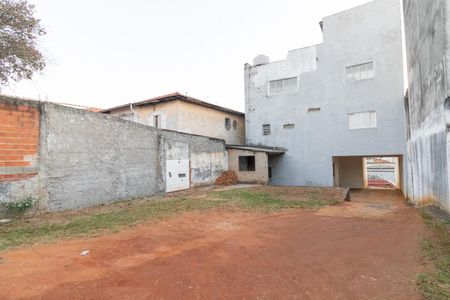 Casa à venda com 350m², 5 quartos e 8 vagasQuintal