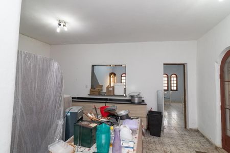 Casa à venda com 350m², 5 quartos e 8 vagasCozinha