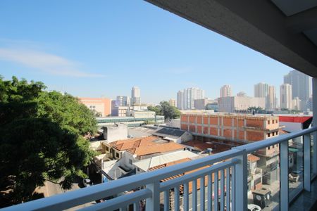 Apartamento à venda com 67m², 2 quartos e 1 vagaVaranda