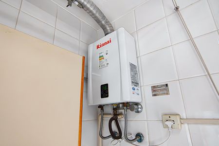 Apartamento à venda com 129m², 4 quartos e 2 vagas Apartamento à venda com 129m², 4 quartos e 2 vagasCozinha e Área de Serviço