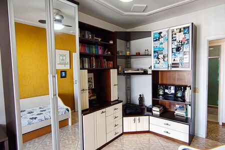 Apartamento à venda com 129m², 4 quartos e 2 vagas Apartamento à venda com 129m², 4 quartos e 2 vagasQuarto 1