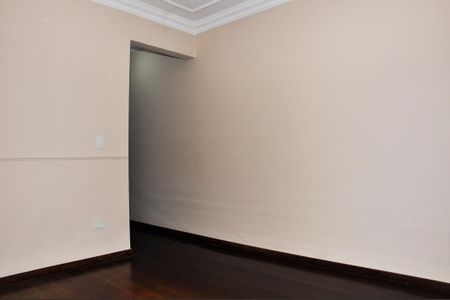 Casa à venda com 203m², 4 quartos e 5 vagas Casa à venda com 203m², 4 quartos e 5 vagas Sala de Jantar