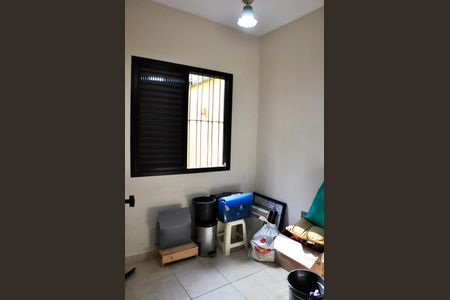 Casa à venda com 203m², 4 quartos e 5 vagas Casa à venda com 203m², 4 quartos e 5 vagasEdícola