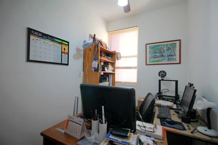 Apartamento à venda com 100m², 3 quartos e 1 vagaQuarto 2