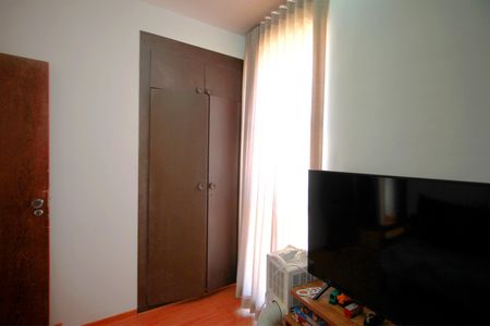 Apartamento à venda com 100m², 3 quartos e 1 vagaQuarto 1