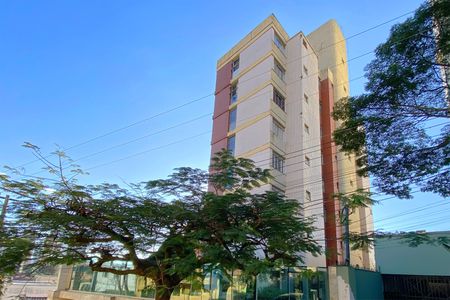 Apartamento à venda com 100m², 3 quartos e 1 vaga Apartamento à venda com 100m², 3 quartos e 1 vagaFachada