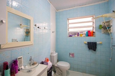 Casa à venda com 89m², 3 quartos e 2 vagas Casa à venda com 89m², 3 quartos e 2 vagasBanheiro