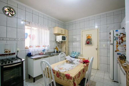 Casa à venda com 89m², 3 quartos e 2 vagas Casa à venda com 89m², 3 quartos e 2 vagasCozinha