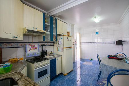 Casa à venda com 89m², 3 quartos e 2 vagas Casa à venda com 89m², 3 quartos e 2 vagasEdícula - Cozinha