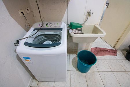 Casa à venda com 89m², 3 quartos e 2 vagas Casa à venda com 89m², 3 quartos e 2 vagasÁrea de serviço