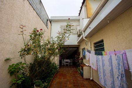 Casa à venda com 89m², 3 quartos e 2 vagas Casa à venda com 89m², 3 quartos e 2 vagasQuintal