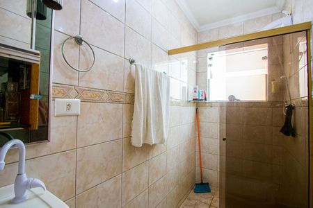 Casa à venda com 89m², 3 quartos e 2 vagas Casa à venda com 89m², 3 quartos e 2 vagasEdícula - Banheiro