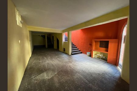 Casa à venda com 150m², 3 quartos e 3 vagasGaragem