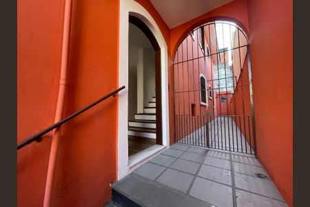 Casa à venda com 150m², 3 quartos e 3 vagasEntrada