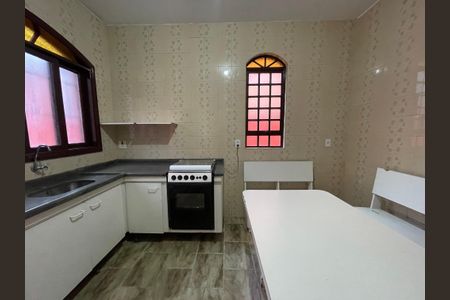 Casa à venda com 150m², 3 quartos e 3 vagasCozinha