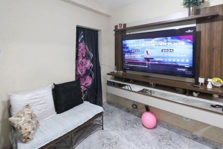 Casa à venda com 315m², 2 quartos e 1 vagaSala