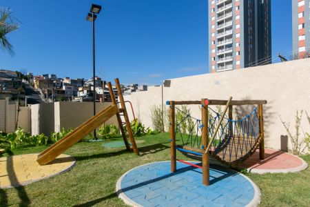 Apartamento à venda com 32m², 2 quartos e sem vagaÁrea comum - Playground
