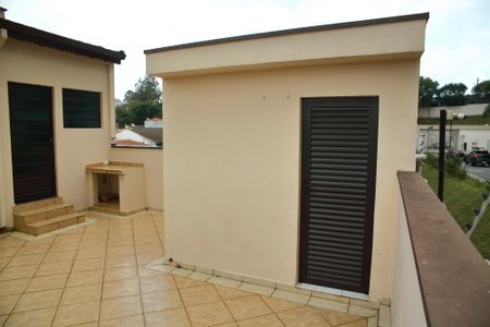 Casa para alugar com 120m², 2 quartos e sem vagaÁrea comum