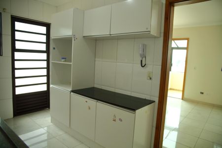 Casa para alugar com 120m², 2 quartos e sem vagaCozinha 