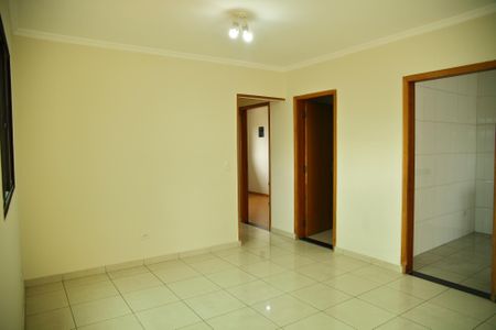 Casa para alugar com 120m², 2 quartos e sem vagaSala