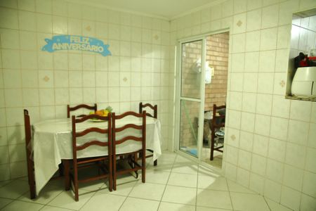 Casa à venda com 120m², 2 quartos e 1 vagaCozinha