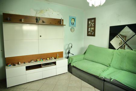 Casa à venda com 120m², 2 quartos e 1 vagaSala