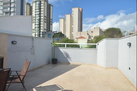Apartamento à venda com 130m², 2 quartos e 2 vagasCobertura