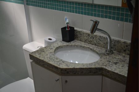 Apartamento à venda com 130m², 2 quartos e 2 vagasBanheiro Social