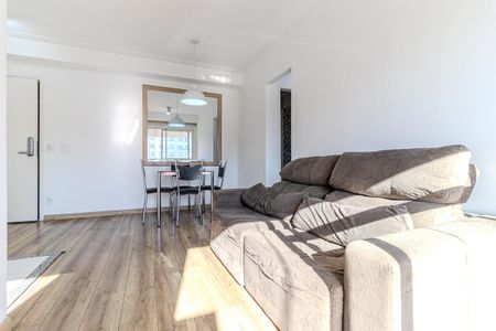 Apartamento à venda com 41m², 1 quarto e 1 vaga Apartamento à venda com 41m², 1 quarto e 1 vagaSala