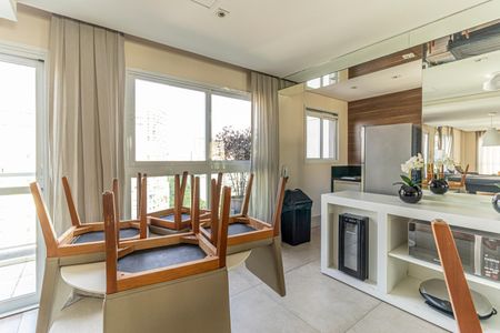 Apartamento à venda com 41m², 1 quarto e 1 vaga Apartamento à venda com 41m², 1 quarto e 1 vagaÁrea comum