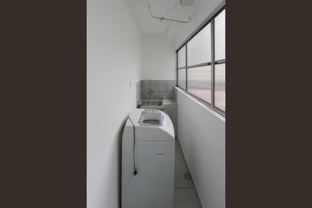 Apartamento à venda com 71m², 2 quartos e 1 vagaÁrea de Serviço