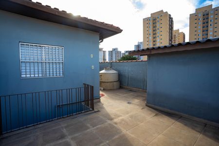Casa à venda com 198m², 3 quartos e 3 vagas Casa à venda com 198m², 3 quartos e 3 vagasTerraço