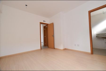 Apartamento à venda com 62m², 2 quartos e 2 vagasSuíte 2