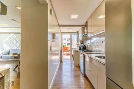 Apartamento à venda com 102m², 2 quartos e 2 vagasCozinha