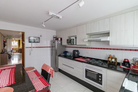 Casa à venda com 111m², 3 quartos e 4 vagas Casa à venda com 111m², 3 quartos e 4 vagasCozinha