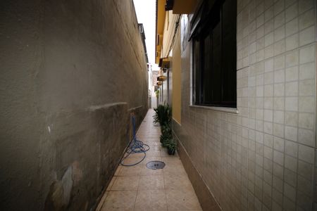 Casa à venda com 69m², 2 quartos e sem vagaCorredor de acesso