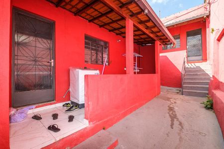 Casa à venda com 430m², 4 quartos e 2 vagas Casa à venda com 430m², 4 quartos e 2 vagasÁrea Externa
