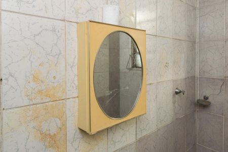 Casa à venda com 150m², 2 quartos e 2 vagasBanheiro de serviço