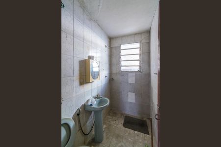 Casa à venda com 150m², 2 quartos e 2 vagasBanheiro de serviço