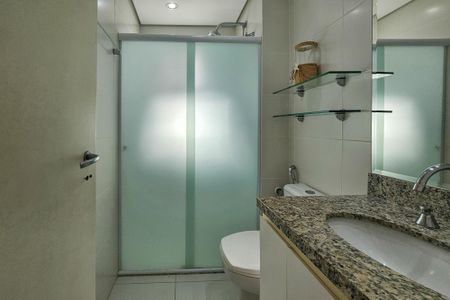 Apartamento para alugar com 206m², 4 quartos e 4 vagasBanheiro da Suíte 2