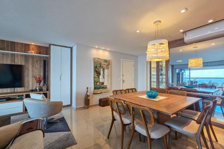 Apartamento para alugar com 206m², 4 quartos e 4 vagasSala