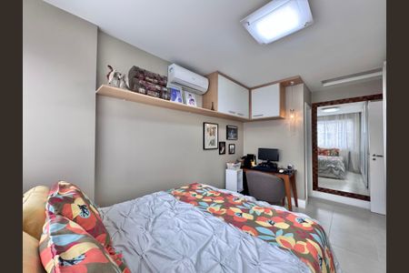 Apartamento à venda com 123m², 3 quartos e 2 vagas Apartamento à venda com 123m², 3 quartos e 2 vagasSuíte 1