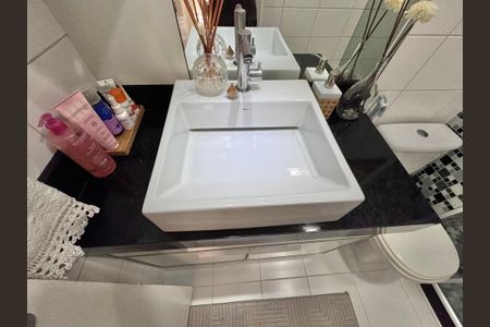 Apartamento à venda com 123m², 3 quartos e 2 vagas Apartamento à venda com 123m², 3 quartos e 2 vagasSuíte 1 Banheiro