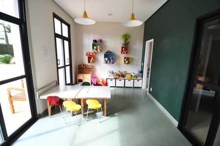 Apartamento para alugar com 117m², 3 quartos e 2 vagasÁrea comum - Brinquedoteca