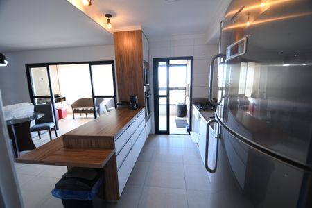 Apartamento para alugar com 117m², 3 quartos e 2 vagasCozinha