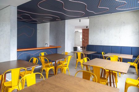 Apartamento à venda com 43m², 1 quarto e 1 vaga Apartamento à venda com 43m², 1 quarto e 1 vagaÁrea comum - Salão de festas 1