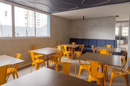 Apartamento à venda com 43m², 1 quarto e 1 vaga Apartamento à venda com 43m², 1 quarto e 1 vagaÁrea comum - Salão de festas 1