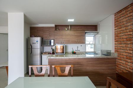 Apartamento à venda com 105m², 2 quartos e 2 vagas Apartamento à venda com 105m², 2 quartos e 2 vagasCozinha