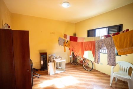 Casa à venda com 337m², 4 quartos e 7 vagasQuarto de Serviço 2