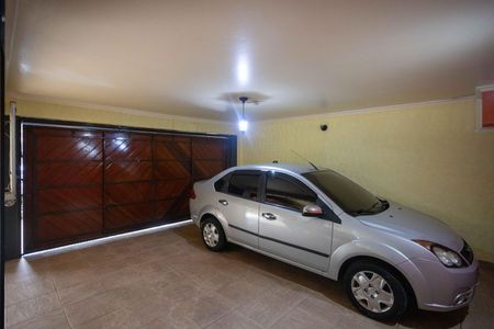 Casa à venda com 337m², 4 quartos e 7 vagasGaragem